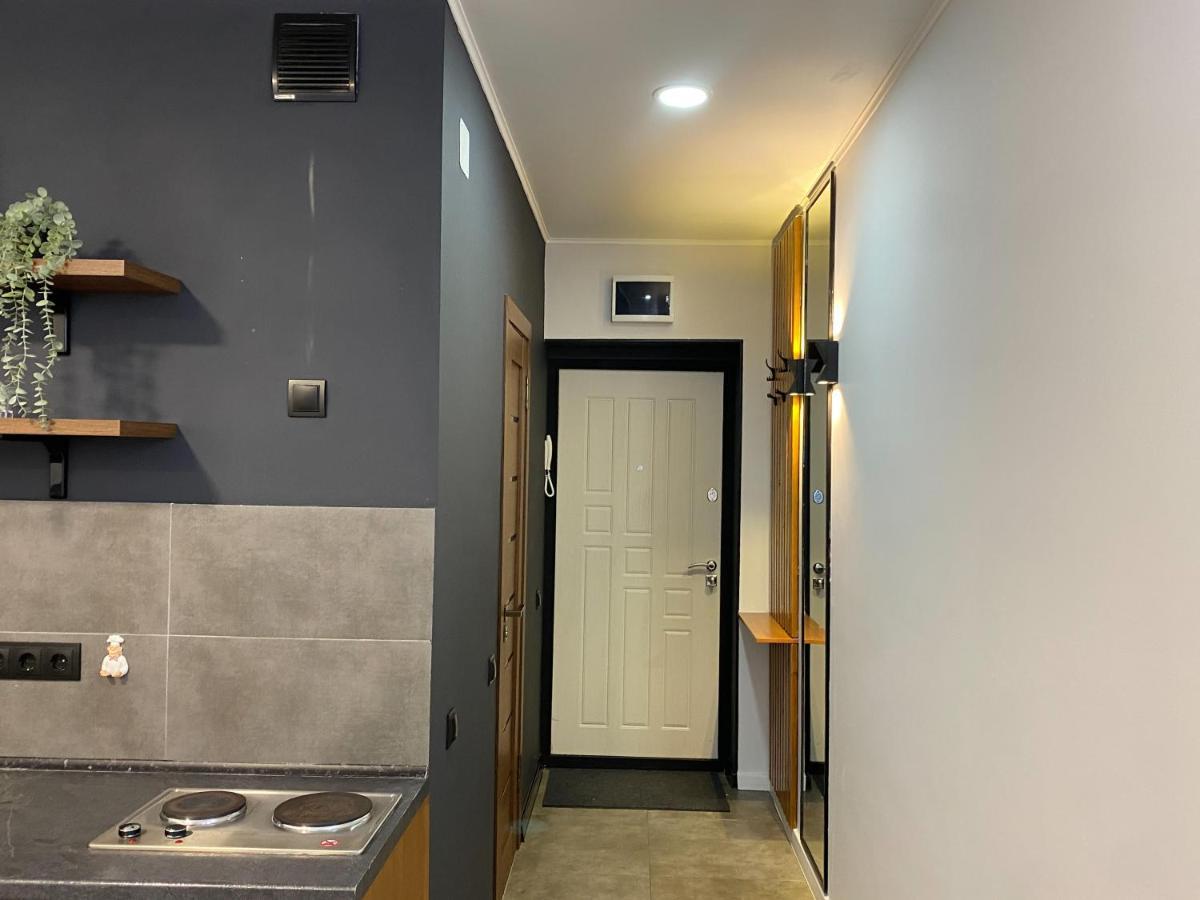 Студия В Стиле Loft В Центре Города Almatî Exterior foto